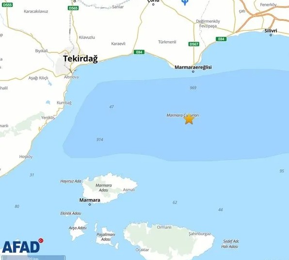 İstanbul'da hissedilen bir deprem meydana geldi